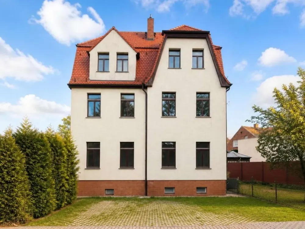 Großzügige 5-Zimmer-Wohnung mit Garten ✨ See-Feeling & Park-Idylle ✨