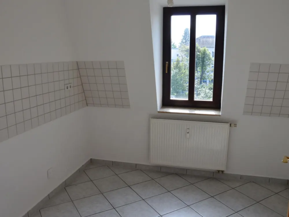 Helle Zweiraumwohnung mit Stellplatz