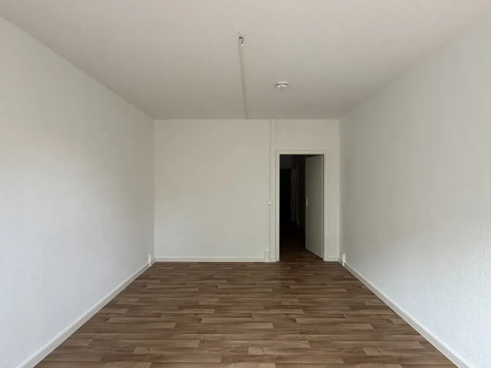 Saniertes Single-Apartment mit Südbalkon sucht Nachmieter