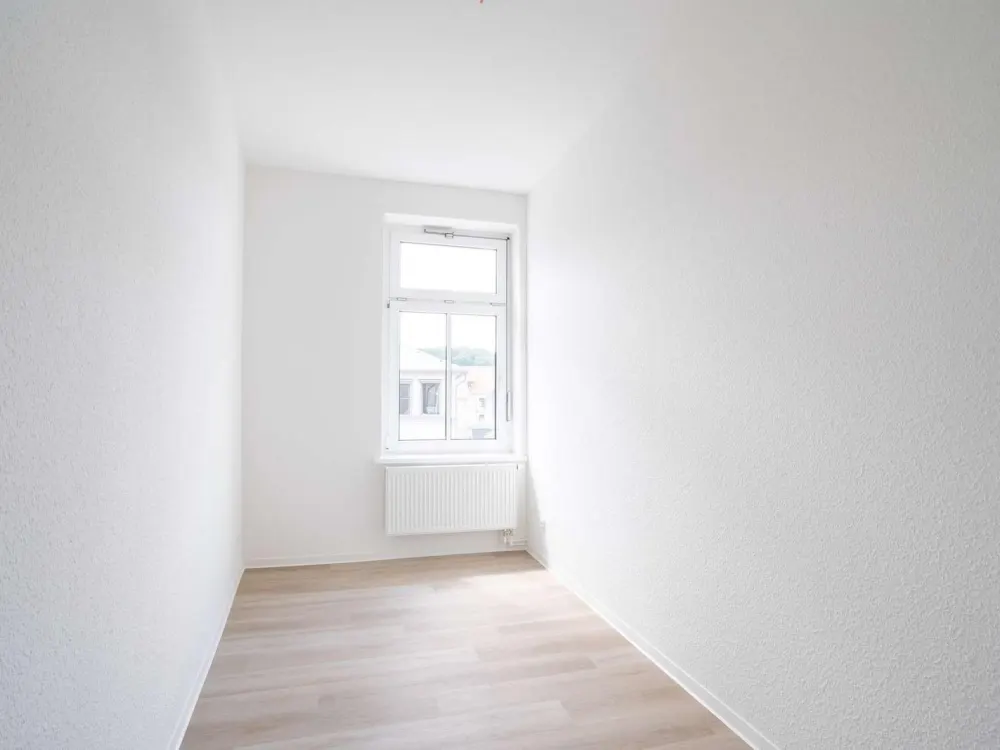 Modernized 3-Room Apartment in the Center - Mollistraße