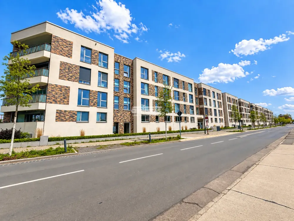 antaris Immobilien GmbH **Stilvoll wohnen mit Balkon und zwei Bädern, jetzt entdecken!**