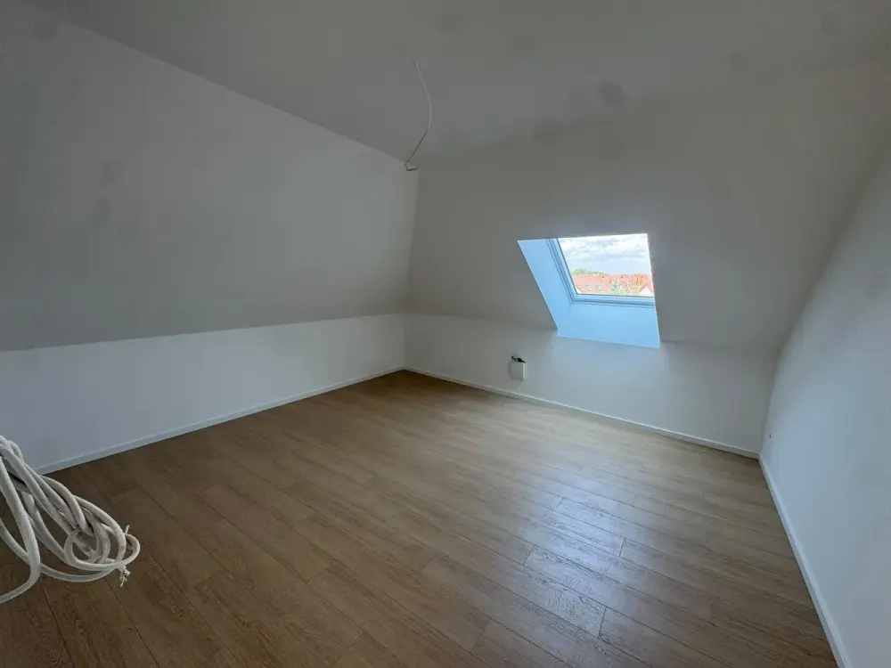 ATTENTION!!! Exklusive Maisonette 4-Zimmer Wohnung mit 2 Balkon und EBK in Neuberg #18
