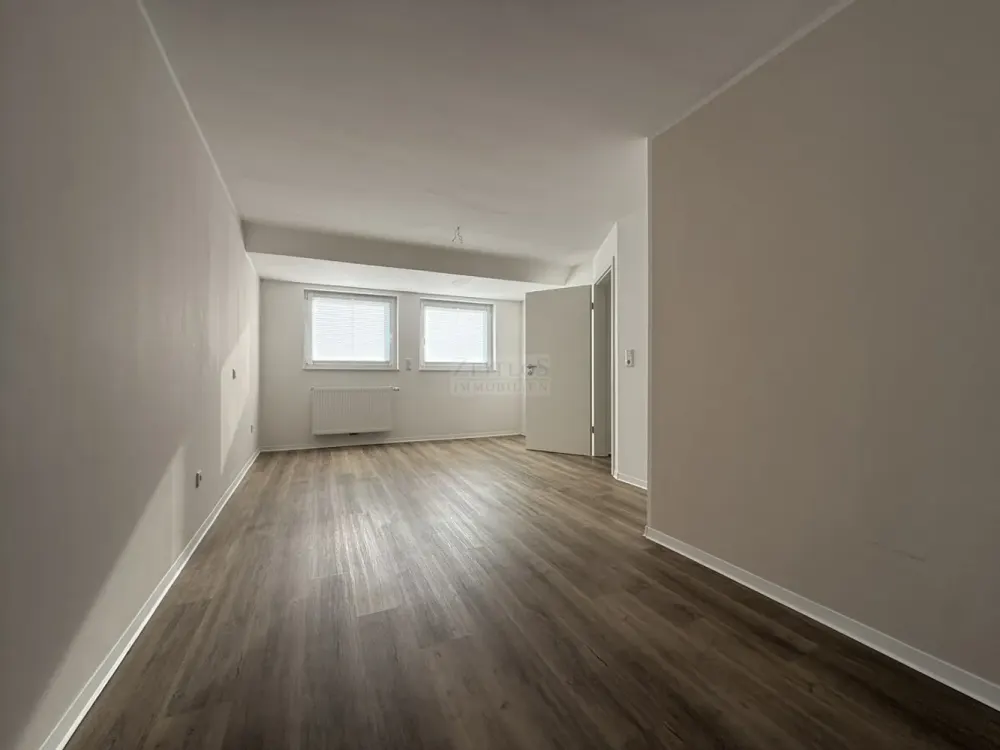 3 Zimmer Wohnung - Top Zustand