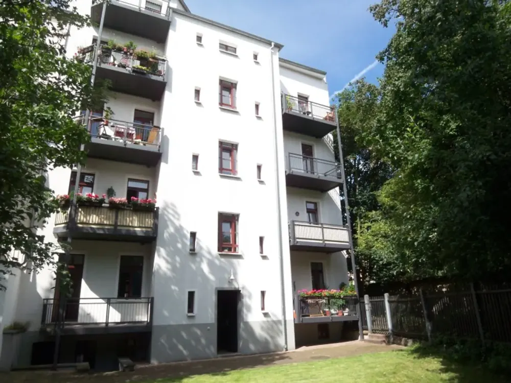 Lovingly Renovated Multi-Family House in the South of Leipzig!