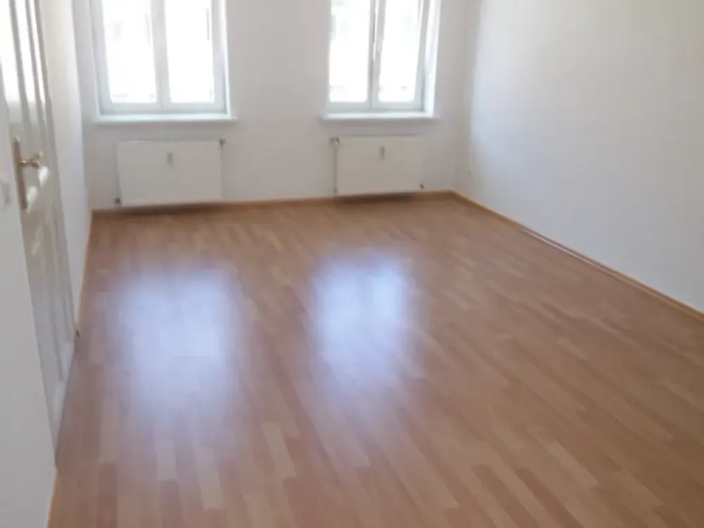 Lovingly Renovated Multi-Family House in the South of Leipzig!