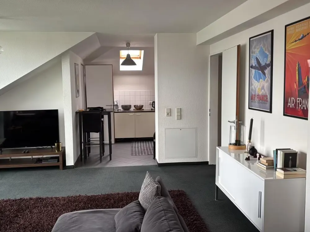 Zwischenmiete: Dresden Neustadt Möblierte 2-Zimmer-Wohnung 65 m²