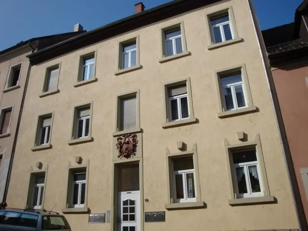 Schöne 4,5 ZKB-Altbau-Wohnung (2.OG), mit EBK und 2 Balkonen in Bruchsal-Stadt!