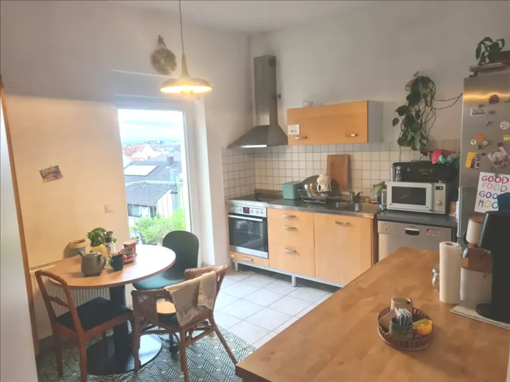 Schöne 4,5 ZKB-Altbau-Wohnung (2.OG), mit EBK und 2 Balkonen in Bruchsal-Stadt!