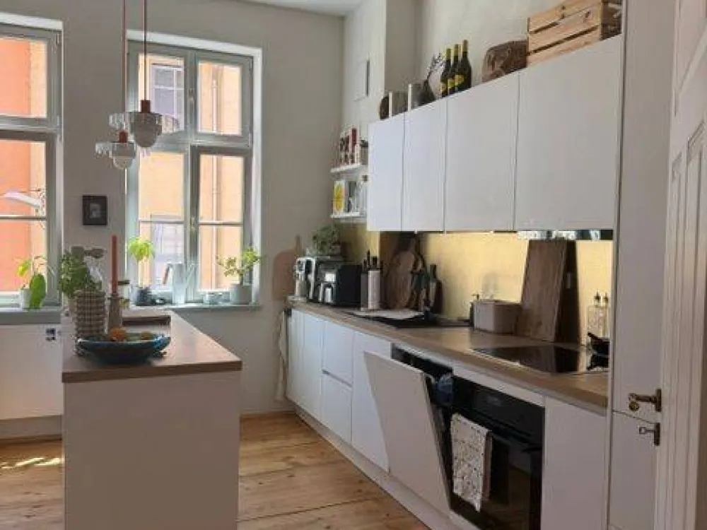 Renovated Old Building Apartment in the Heart of Erfurt's Old Town