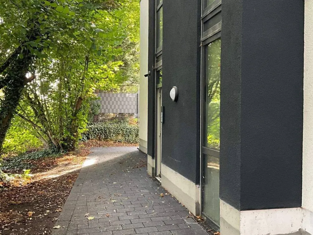 2-room apartment with kitchen and bathroom in new building on 1st floor for single person or couple, no shared flat