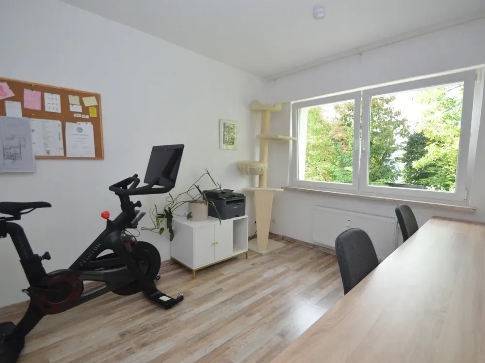 Moderne helle 3-Zimmer-Wohnung mit Balkon und Stellplatz!