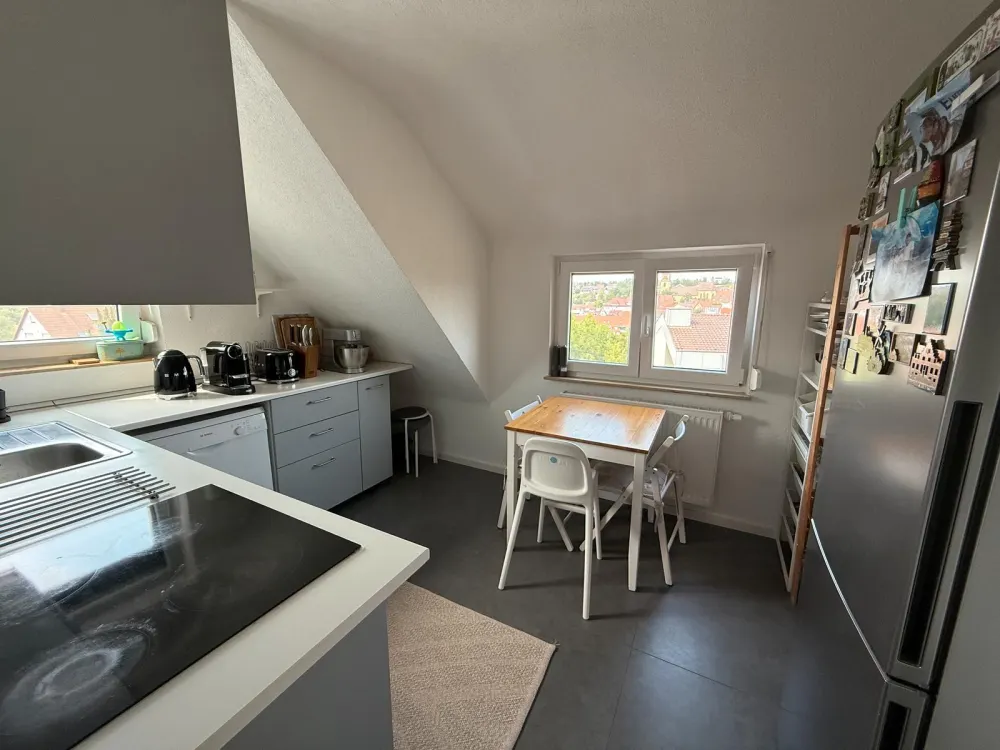 Sanierte 3-Zimmer Whg. mit Ausblick!
