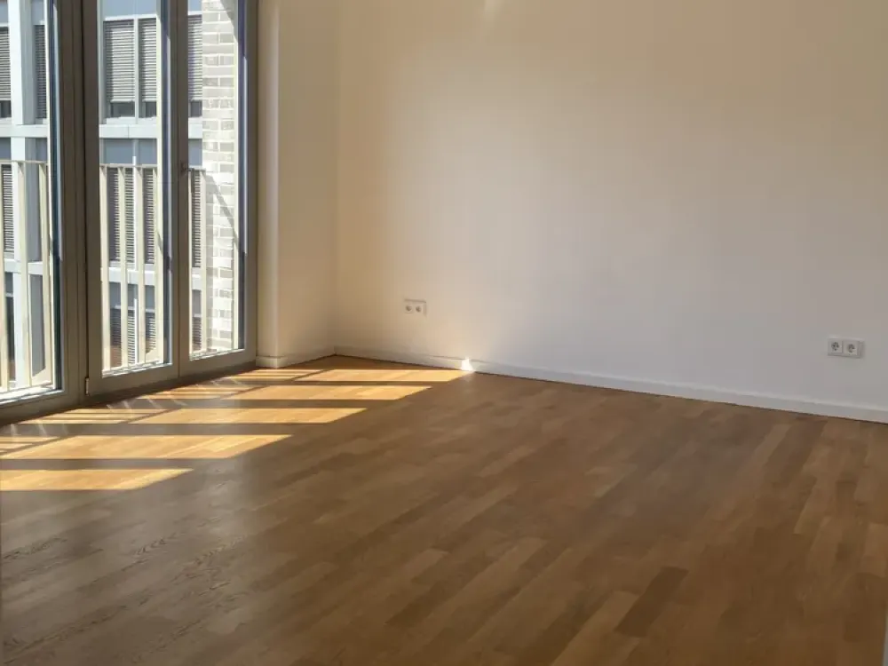 Moderne 2 Zimmer-Wohnung mit Einbauküche und Balkon in bester Lage zu vermieten.