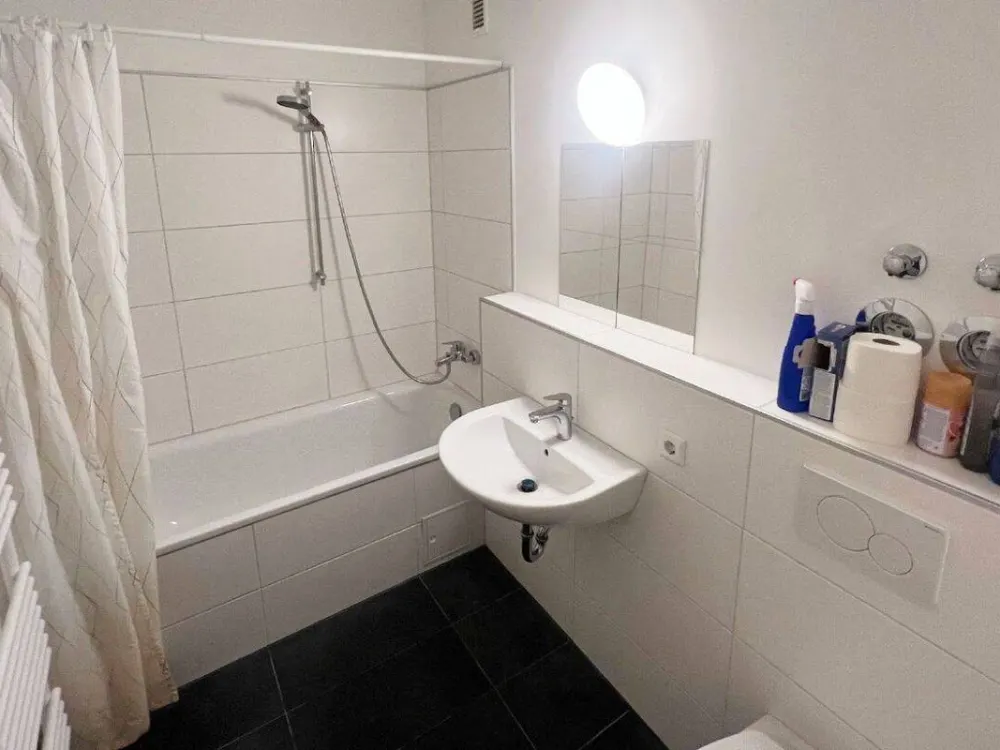 KLEIN + FEIN = DEIN! Modernes Apartment + Loggia, separate Küche, Bad mit Wanne, Aufzug