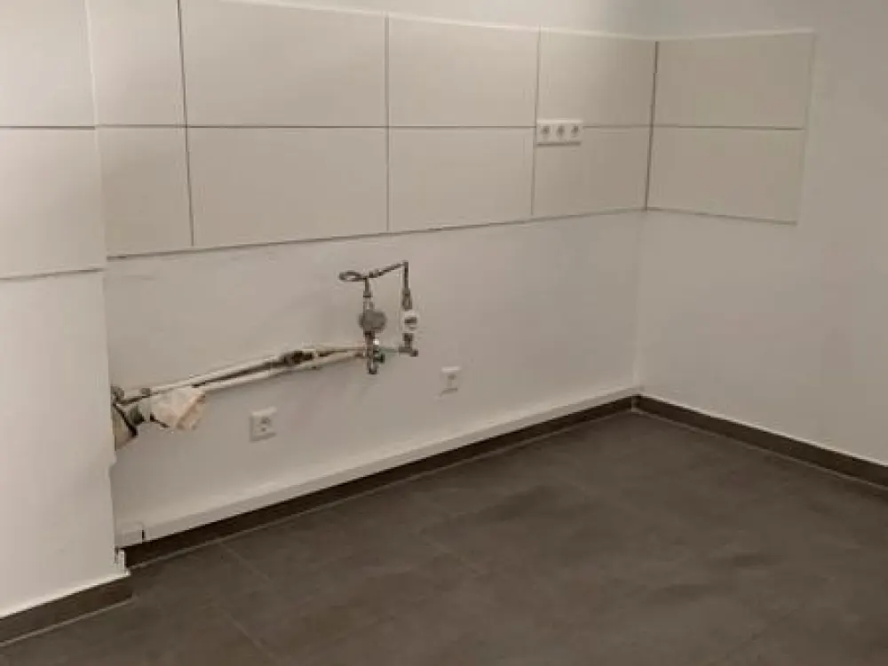 2-Zimmer-Wohnung mit Balkon und Tageslichtbad