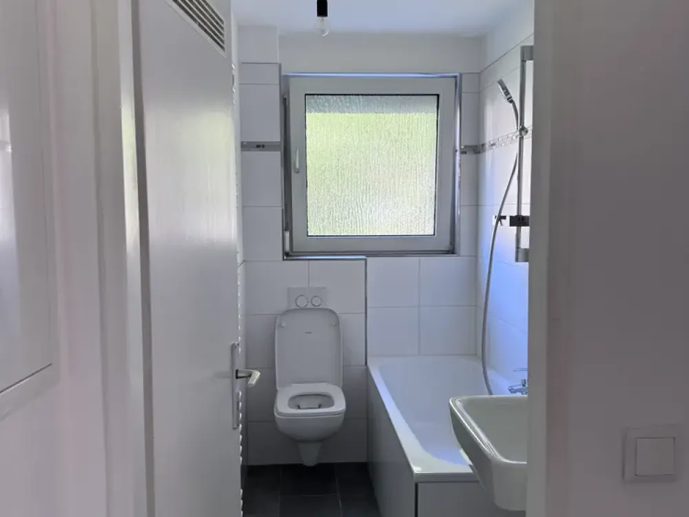 3-Zimmer-Wohnung mit Balkon und großem Gemeinschaftsgarten in Frankfurt-Eckenheim
