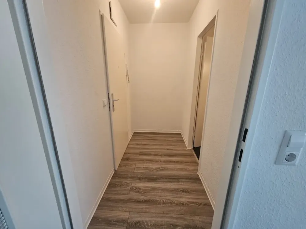 Zuhause ist: moderne und großzügige 1-Zimmer-Wohnung mit Einbauküche in der Delmenhorster Innenstadt