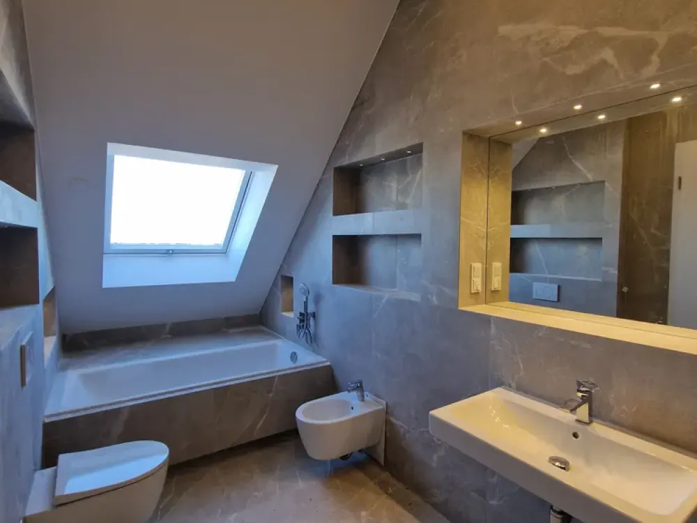 Exklusives Wohnen auf zwei Ebenen, Penthouse mit Weitblick