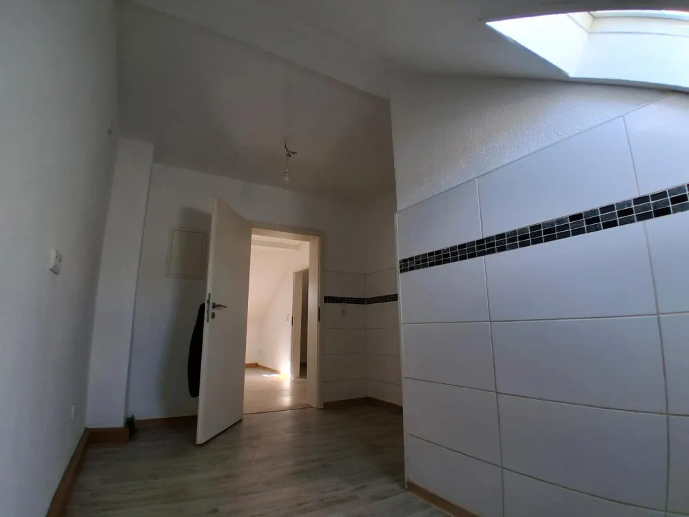 3ZKB WOHNUNG IST FREI.
