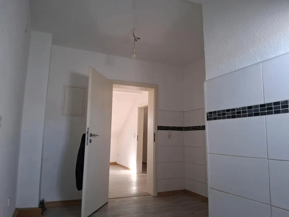 3ZKB WOHNUNG IST FREI.