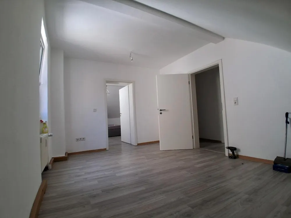 3ZKB WOHNUNG IST FREI.