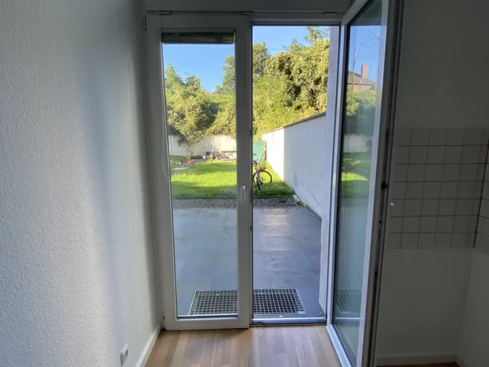 Schöne Wohnung mit großer Terrasse +Gartennutzung