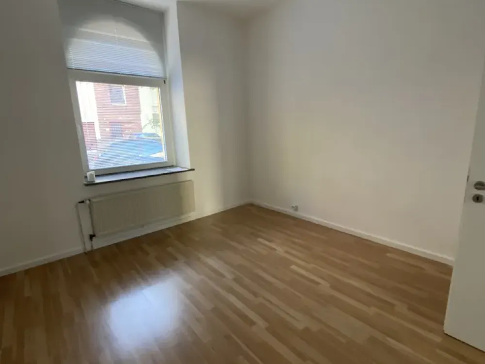 Schöne Wohnung mit großer Terrasse +Gartennutzung