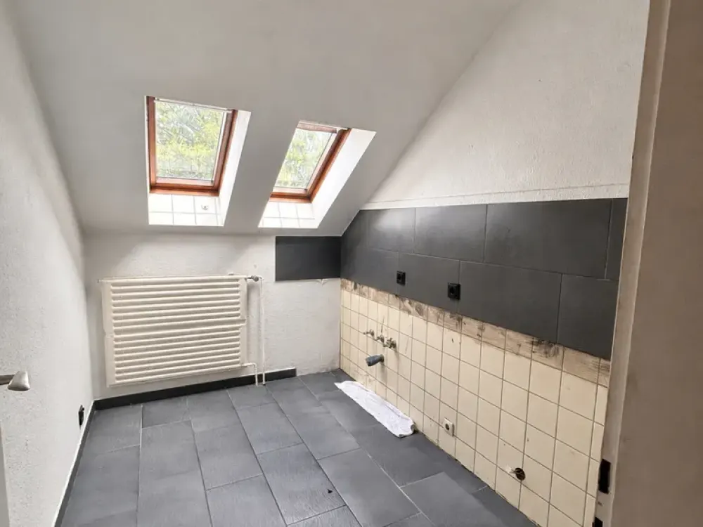 *** Pflaumen zum Greifen nah, charmante 2,5-Zimmer-Wohnung in ruhiger Lage ***