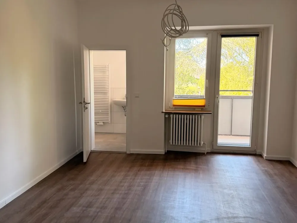 Großzügige, frisch renovierte Wohnung mit Balkon in Do-Körne