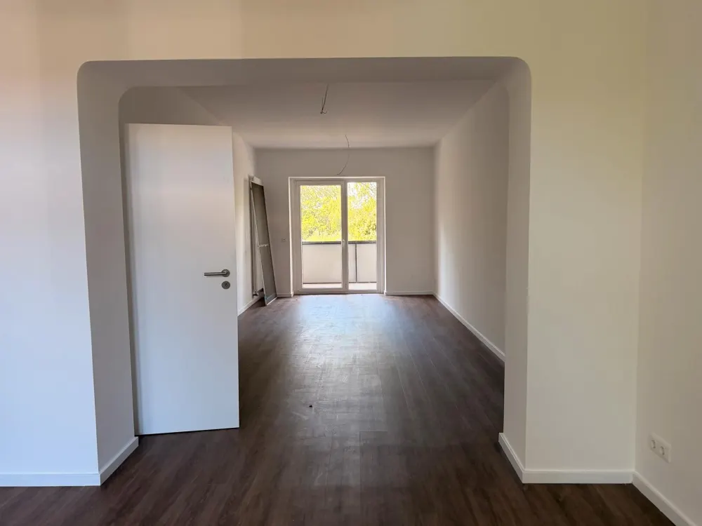 Großzügige, frisch renovierte Wohnung mit Balkon in Do-Körne