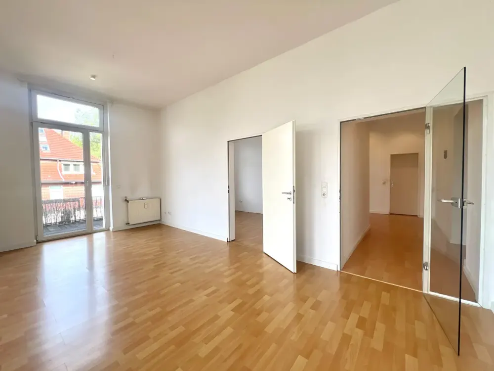 🔨 In Renovierung: 2,5-Zimmer-Wohnung am Stadtpark BO mit Wintergarten & Terrasse