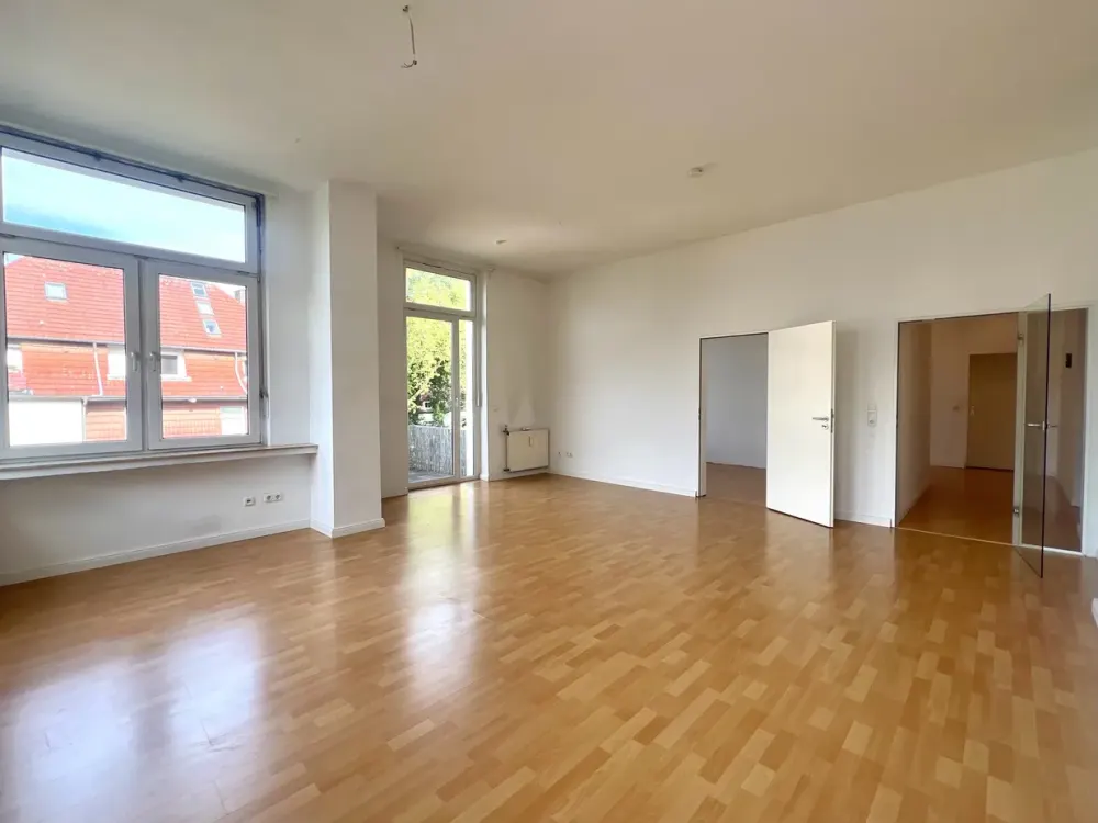 🔨 In Renovierung: 2,5-Zimmer-Wohnung am Stadtpark BO mit Wintergarten & Terrasse