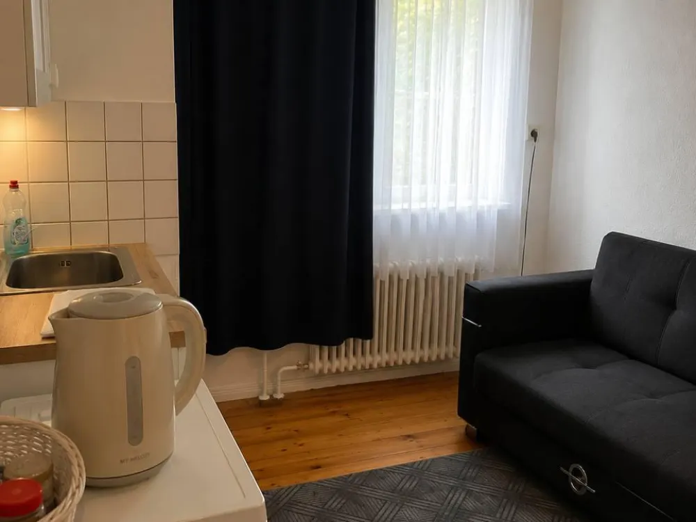 Möblierte 2-Zimmer-Wohnung in Charlottenburg, unbefristet
