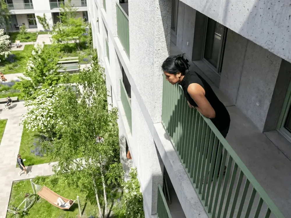 First occupancy from 01.10! Balcony, furnished, BEG-40 new building in Berlin Friedrichshain I Warschauer Straße