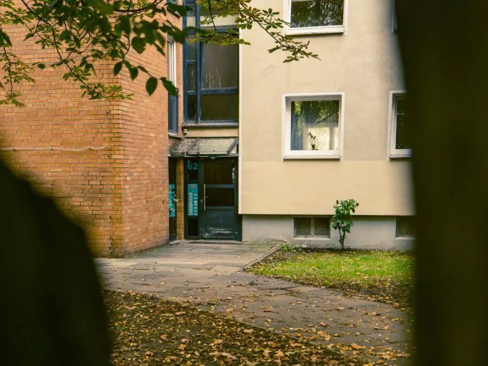 Frisch renoviert! 3 Zimmer Wohnung ab sofort!