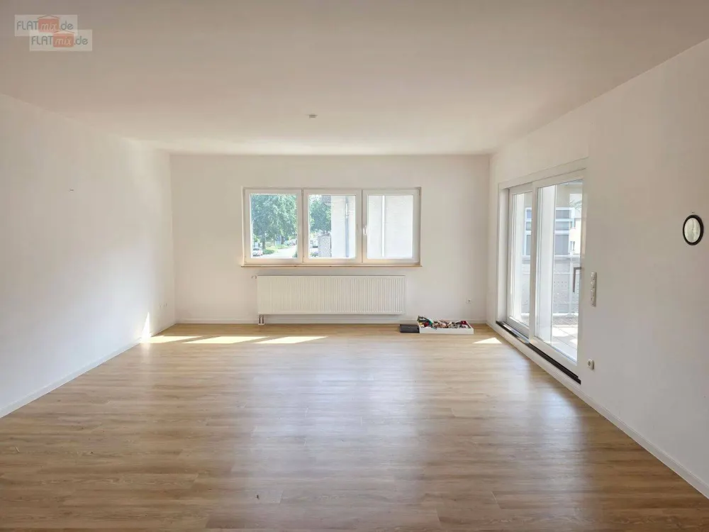 FLATmix.de / PB-Nord, Grosse 3-Zi-Kü-Bad-Whg mit WEST-Loggia und Carport...