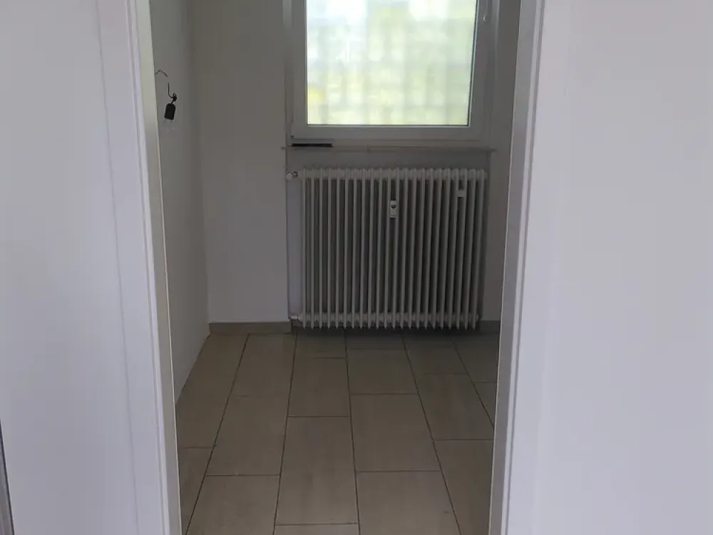 3,5 Zimmer Erdgeschosswohnung mit großer Terrasse & Top-Sanierung