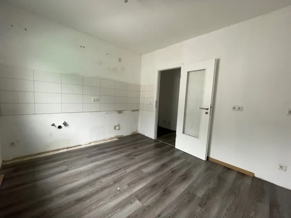 2 1/2 Zimmer komplett modernisierte Wohnung in Hagen Haspe