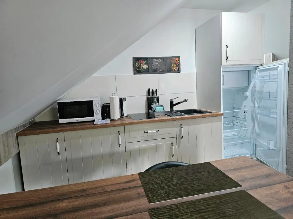 Möbliertes Appartement für Berufstätige! 34m2 - 850€ All inkl