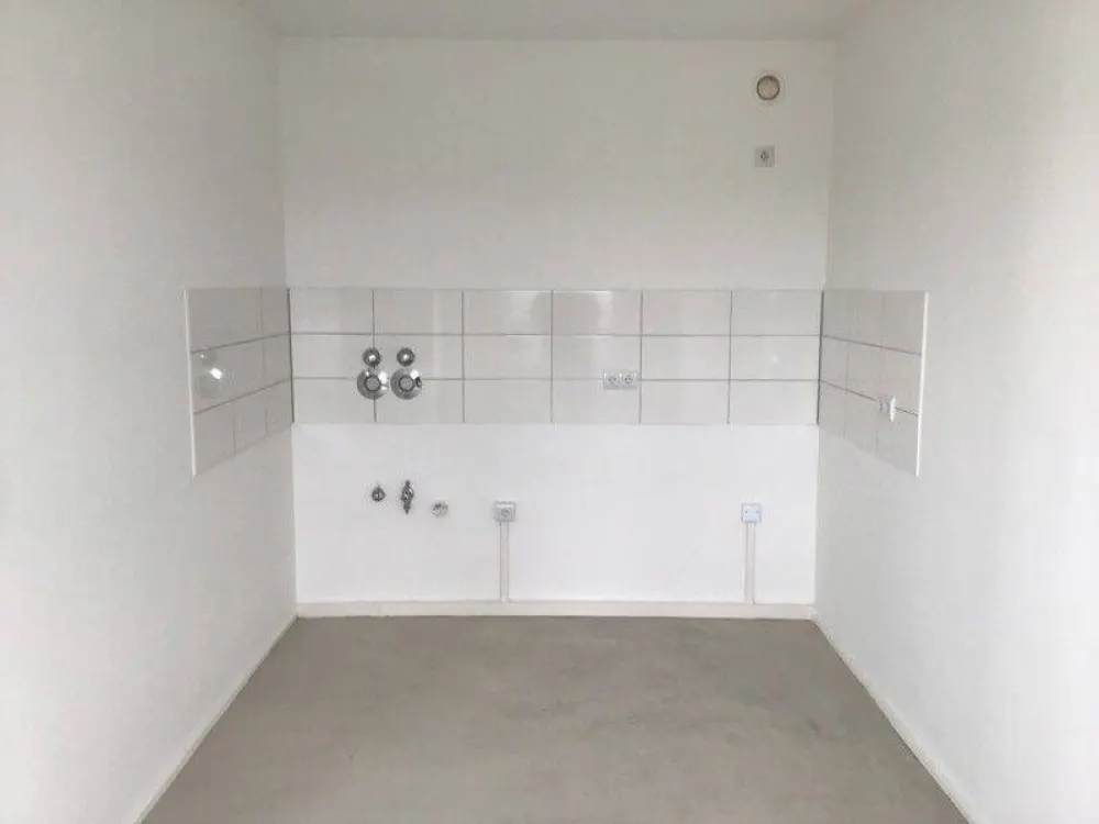 Large 2-Room Apartment with Design Potential