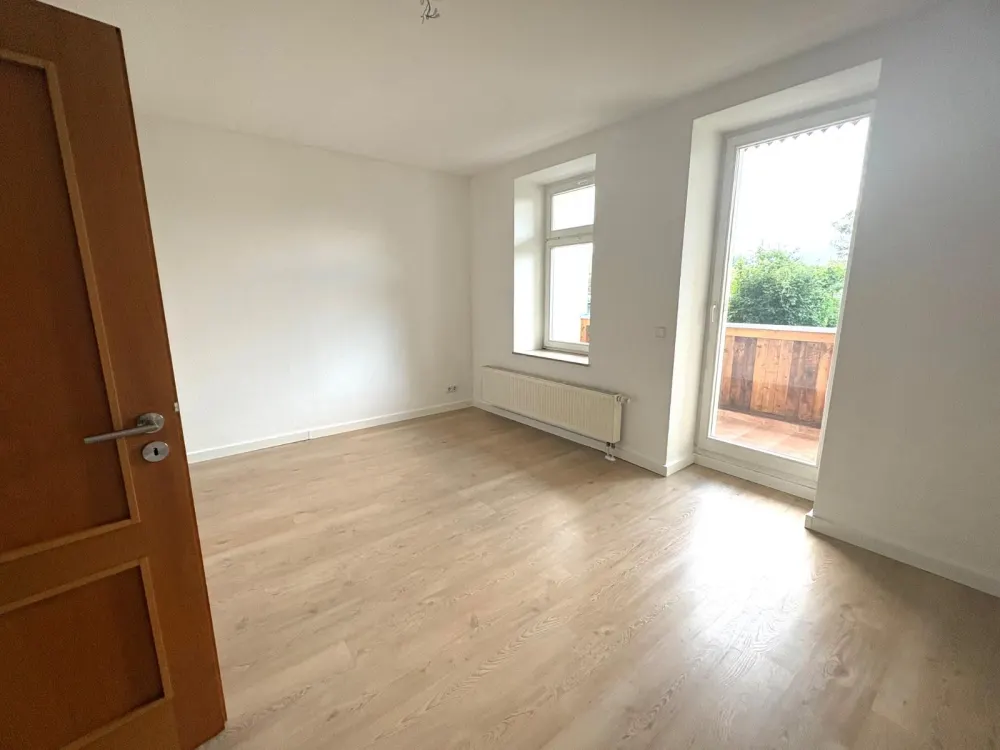 2-Zimmer-Wohnung mit Balkon und neuer Einbauküche in Leipzig