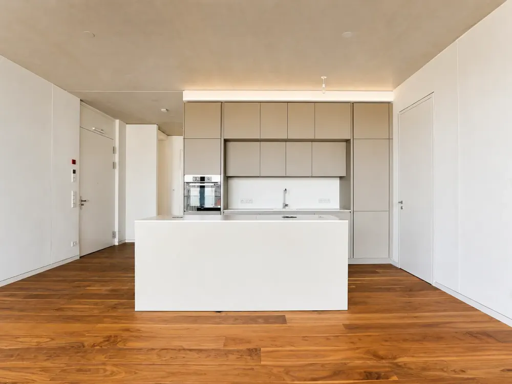 Hochwertige 3-Zimmer-Neubauwohnung in Berlin-Mitte mit Balkon, Fitness, Pool und Stellplatz