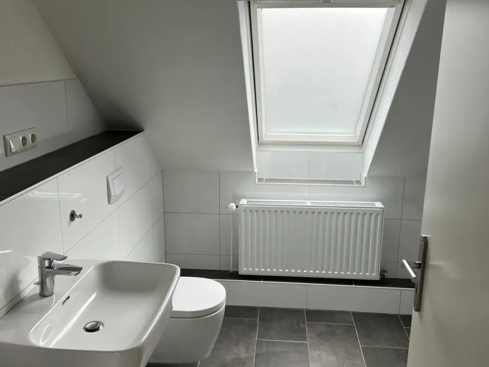 1,5 Zimmer DG Wohnung