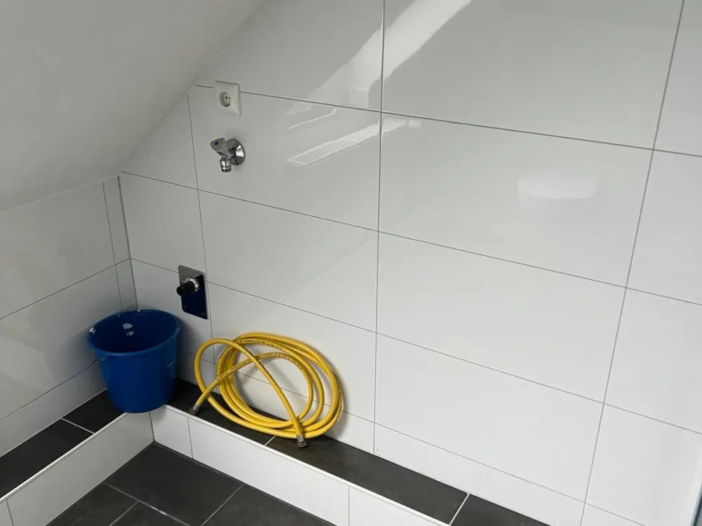 1,5 Zimmer DG Wohnung