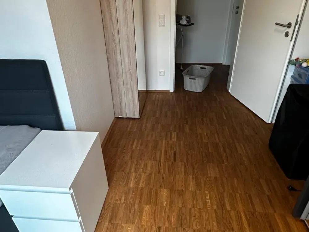Luxury Shared Apartment Room with Private Bathroom Furnished