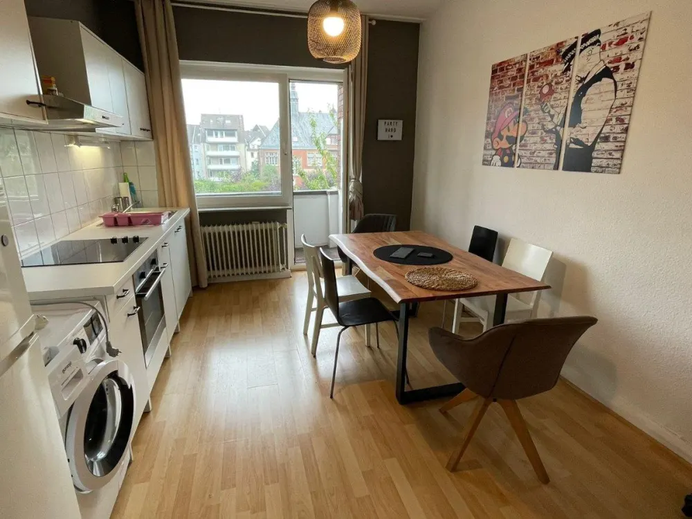 Eller möblierte 1,5 Zimmer Wohnung EBK Waschmaschine Balkon 55 Zo