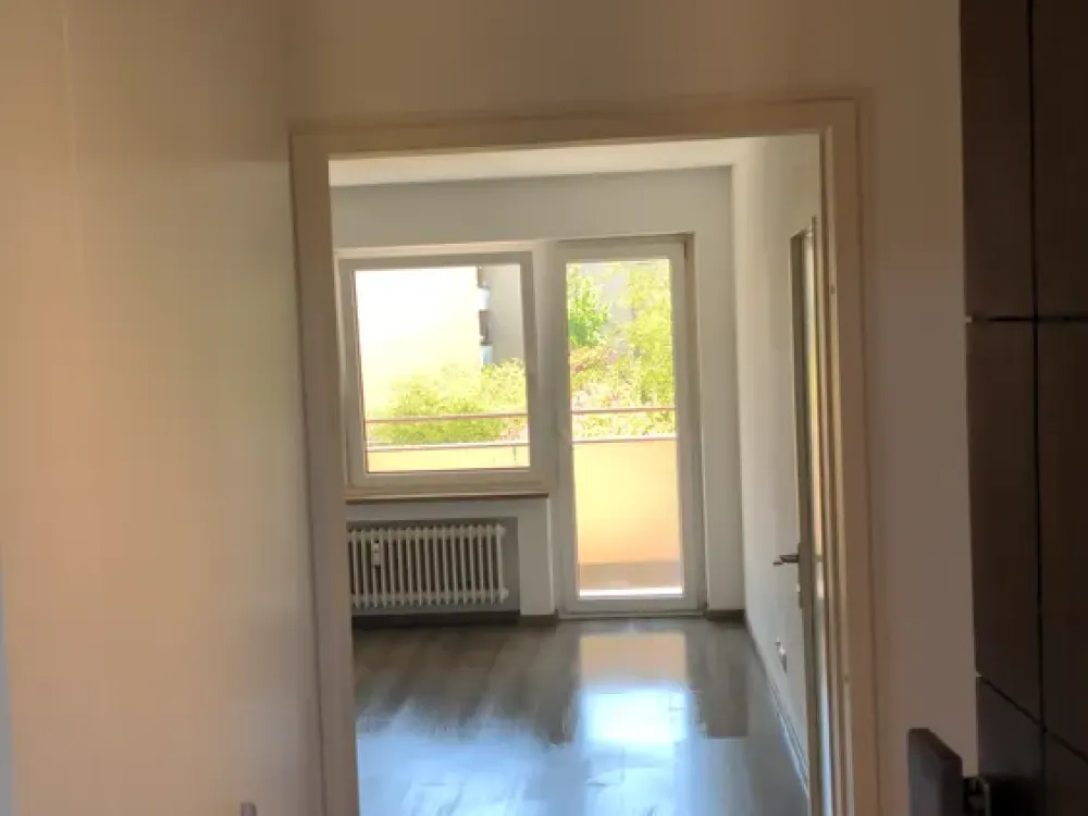 1-Zimmer Wohnung mit Balkon im 2. OG in München-Pasing