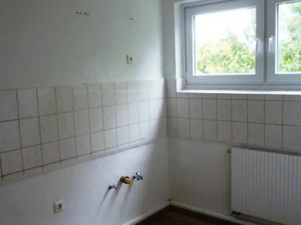 Available Soon! 3-Room Apartment in Dortmund Wickede with Laminate Flooring!!!!!