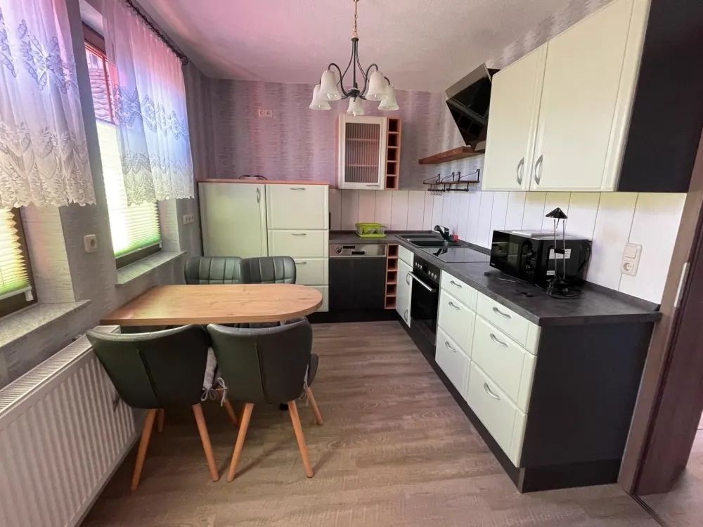 Komfortable 2-Zimmer-Wohnung m. Terrasse auf kleinem Bauernhof