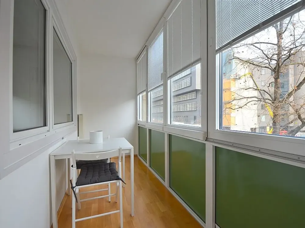 Schön möblierte 2-Zimmer Wohnung mit Loggia in Stuttgart Mitte, fußläufig zum HBF
